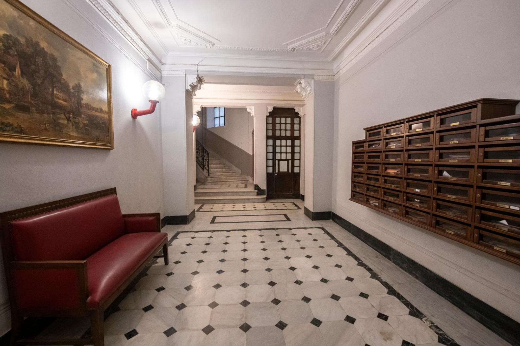 258 - The Loft In Largo Zecca - Luxury Nel Cuore Di Genova المظهر الخارجي الصورة