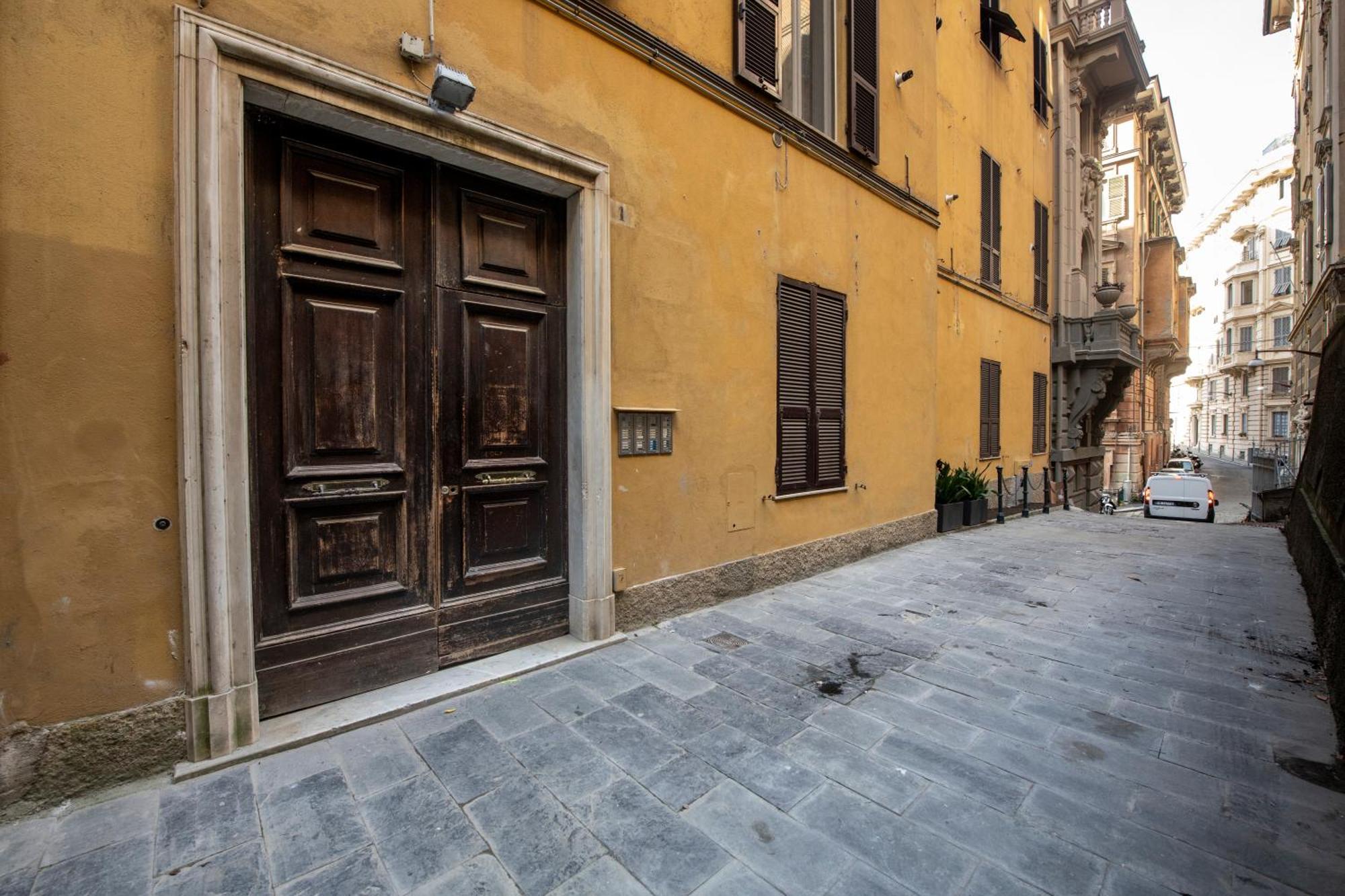 258 - The Loft In Largo Zecca - Luxury Nel Cuore Di Genova المظهر الخارجي الصورة