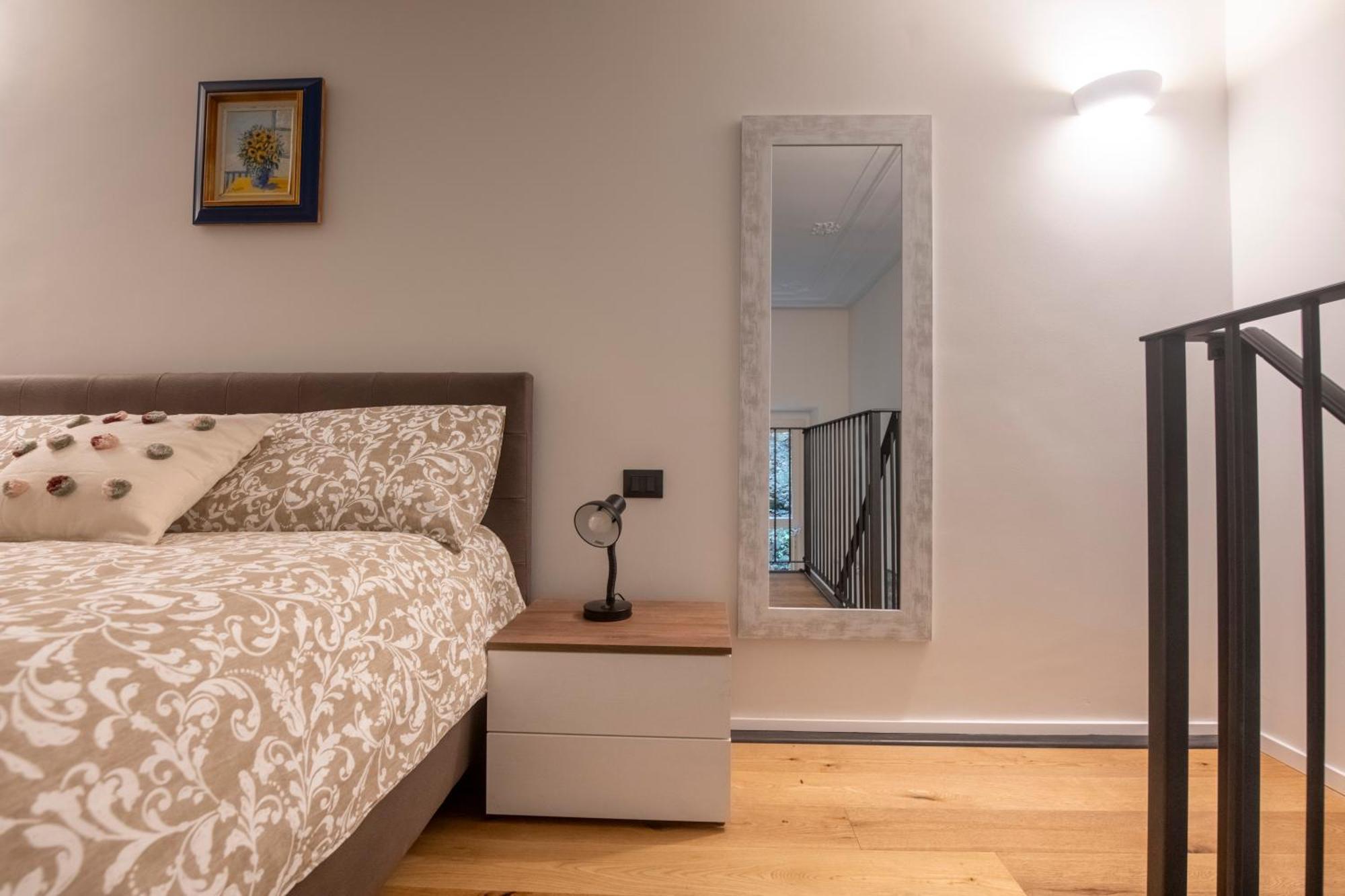 258 - The Loft In Largo Zecca - Luxury Nel Cuore Di Genova المظهر الخارجي الصورة