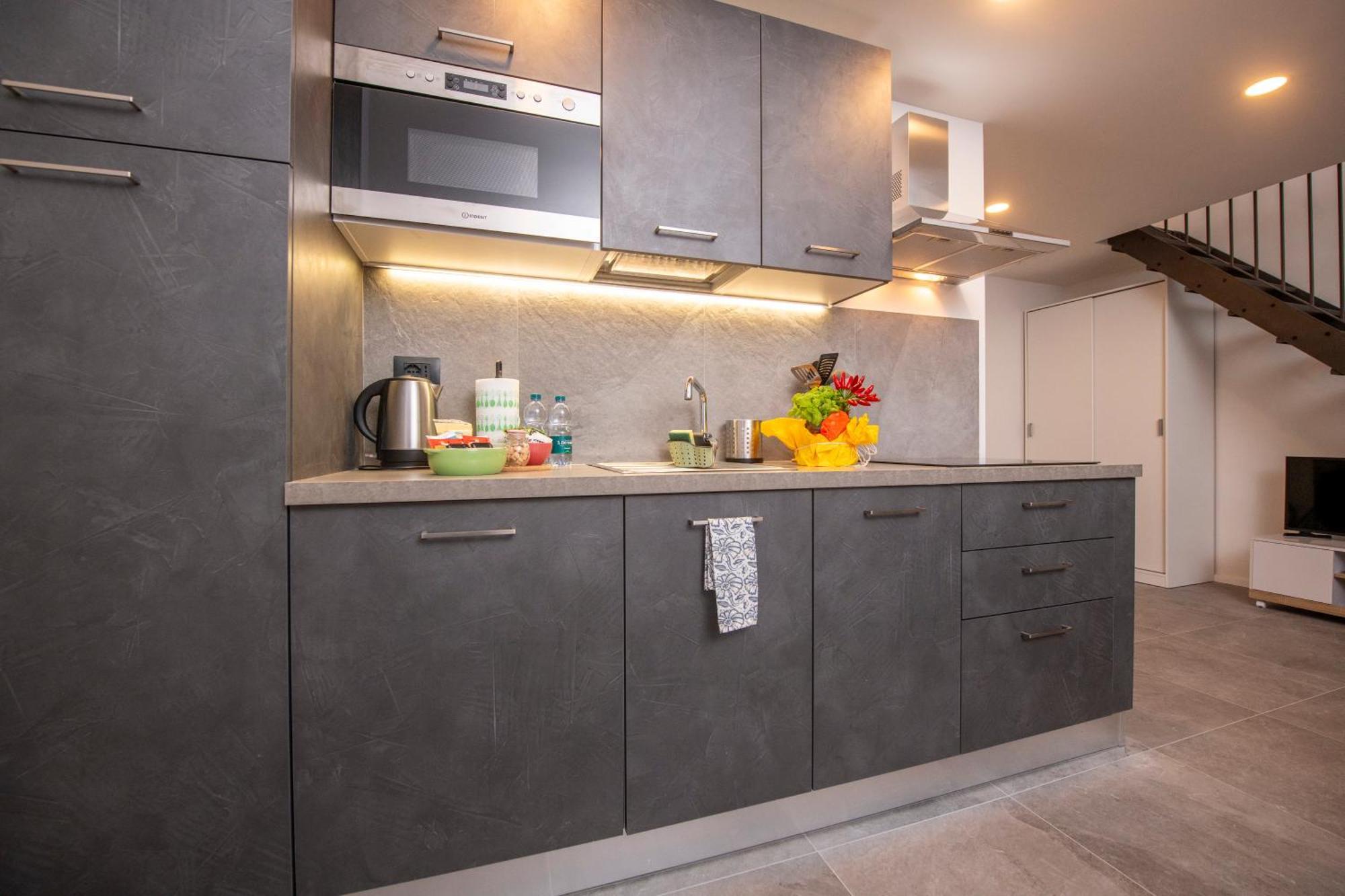 258 - The Loft In Largo Zecca - Luxury Nel Cuore Di Genova المظهر الخارجي الصورة